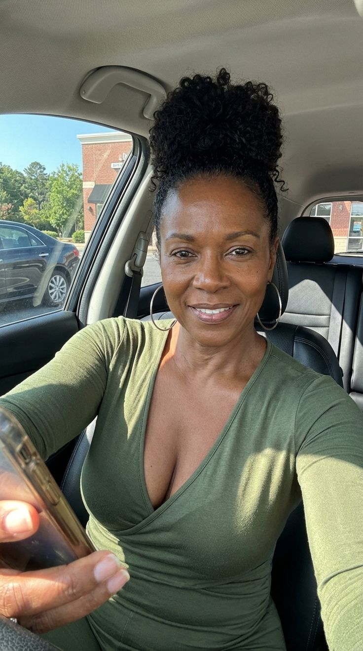 files/Black_Older_Women__Black_Beauty_Over_50_1.jpg